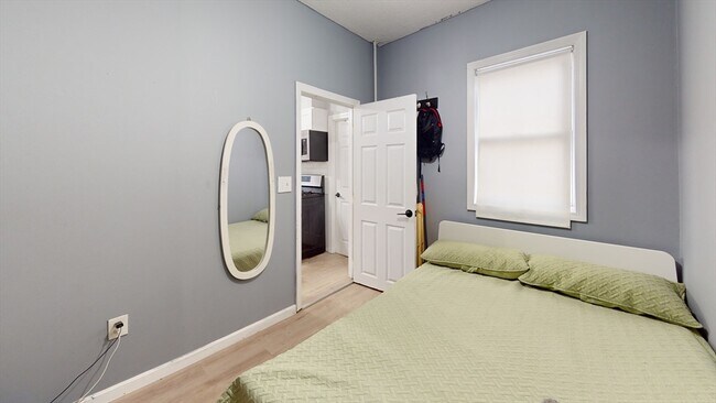 Building Photo - 45 Morris St