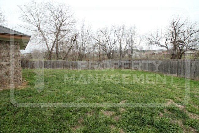 Building Photo - 4008 Pilgram Dr