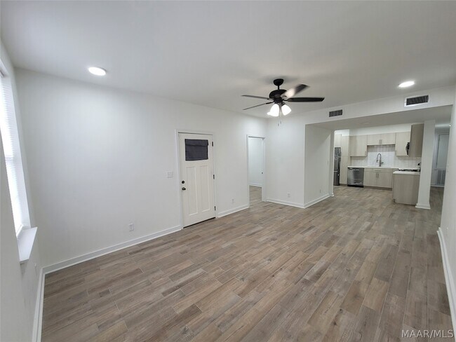 Building Photo - 1524 Madison Ave
