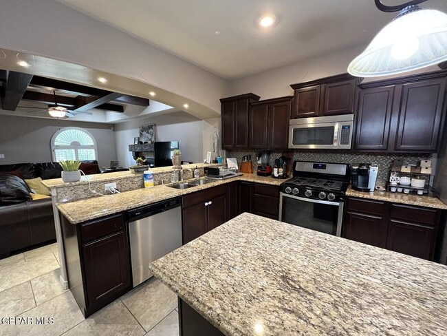 Building Photo - 14664 Igor Kaleri Ave