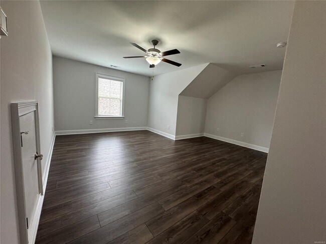 Building Photo - 109 Abbington Blvd