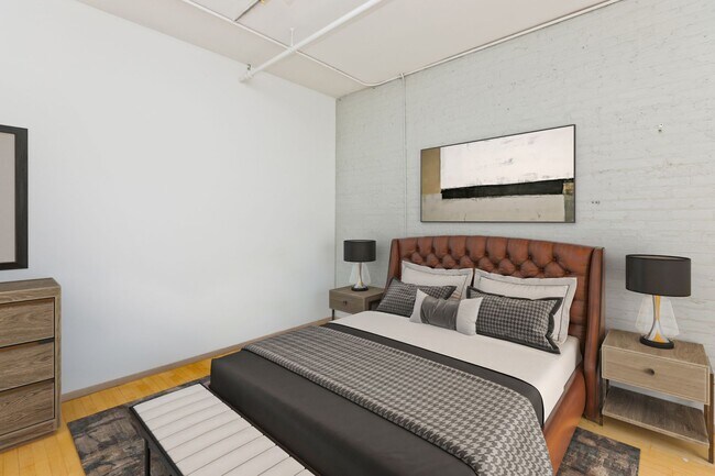 Building Photo - 2013 W Division