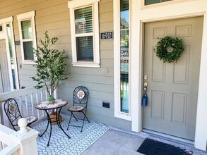 Building Photo - 16910 Canosa Dr