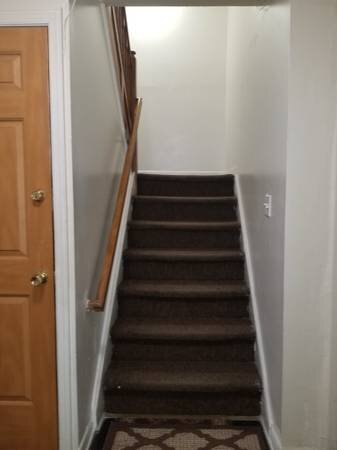 Building Photo - 41-85 Denman St