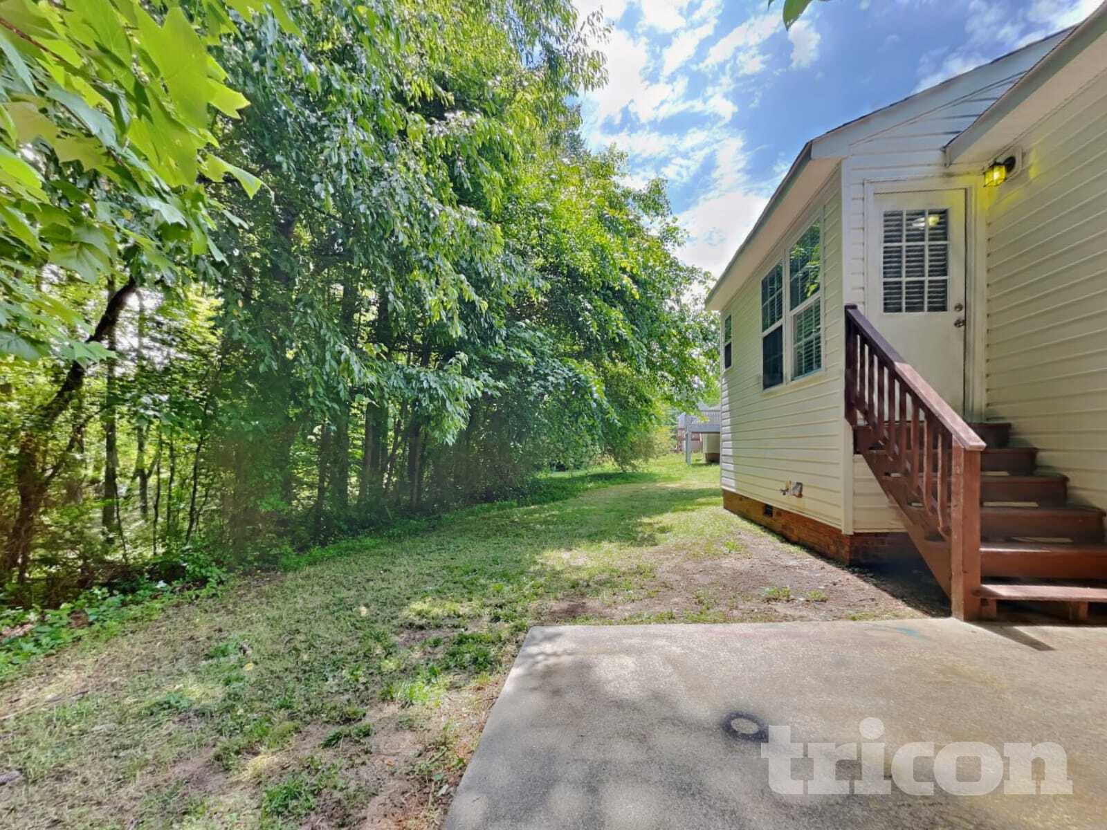 Building Photo - 1031 Laurel Leaf Rd