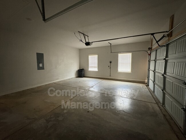 Building Photo - 7 Wescott Hill Way SE