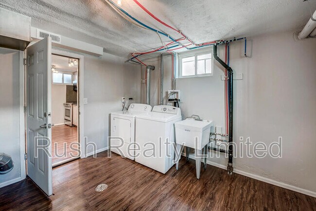 Building Photo - 4745 W 13th Ave