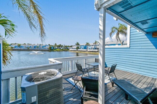 Building Photo - 1216 Ocean Dunes Cir