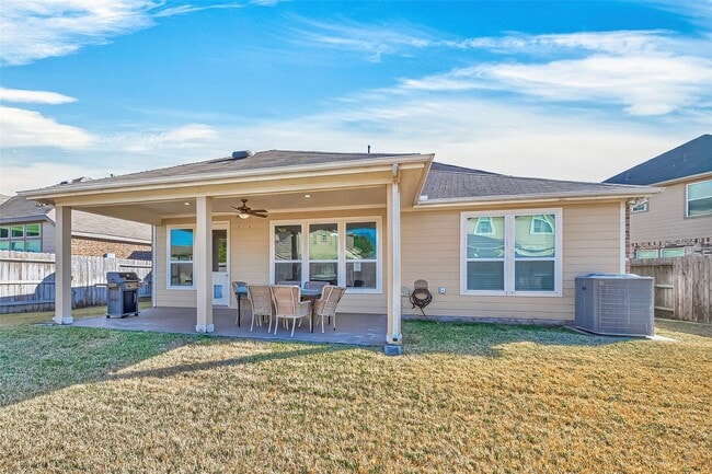 Building Photo - 25418 Junction Meadow Trail