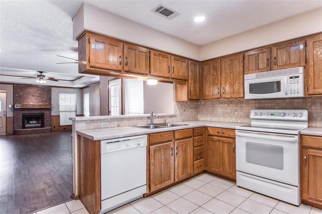 Building Photo - 3924 Wentworth Dr