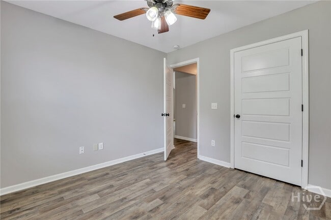 Building Photo - 205 Abigail Cir