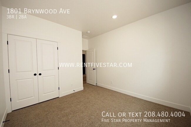 Building Photo - 1801 Brynwood Ave