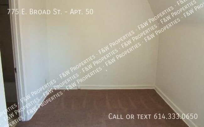 Building Photo - 775 E Broad St