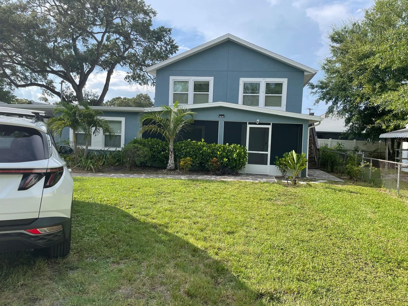 Building Photo - 1701 W Cluster Ave