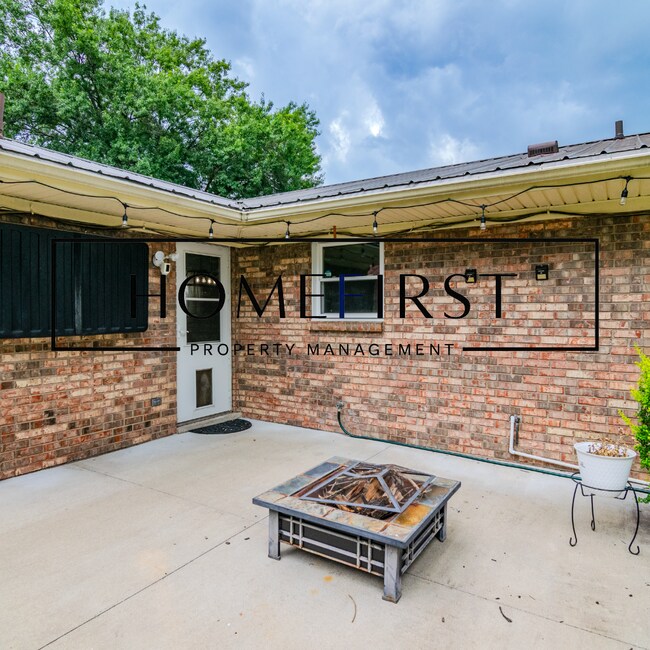 Building Photo - 2840 Winter Park Dr