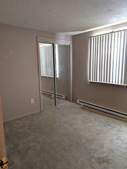 Building Photo - 6301 Robinson Rd