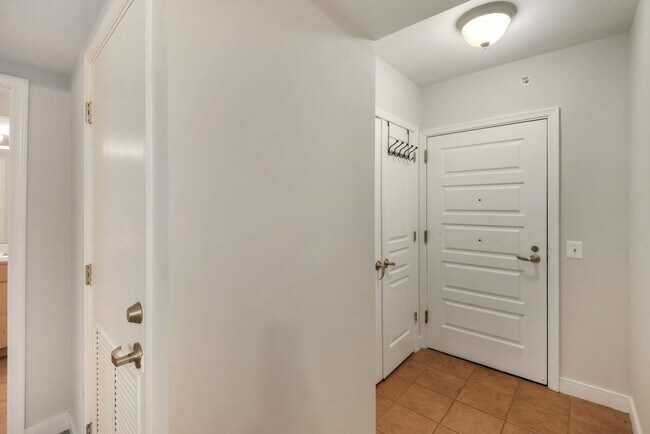 Building Photo - $400 Off! Professionally Managed, Spacious...