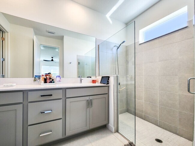 Building Photo - 2322 Antarus Dr NW