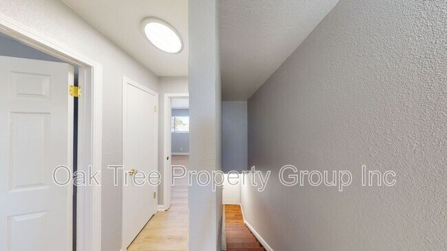 Building Photo - 625 F St