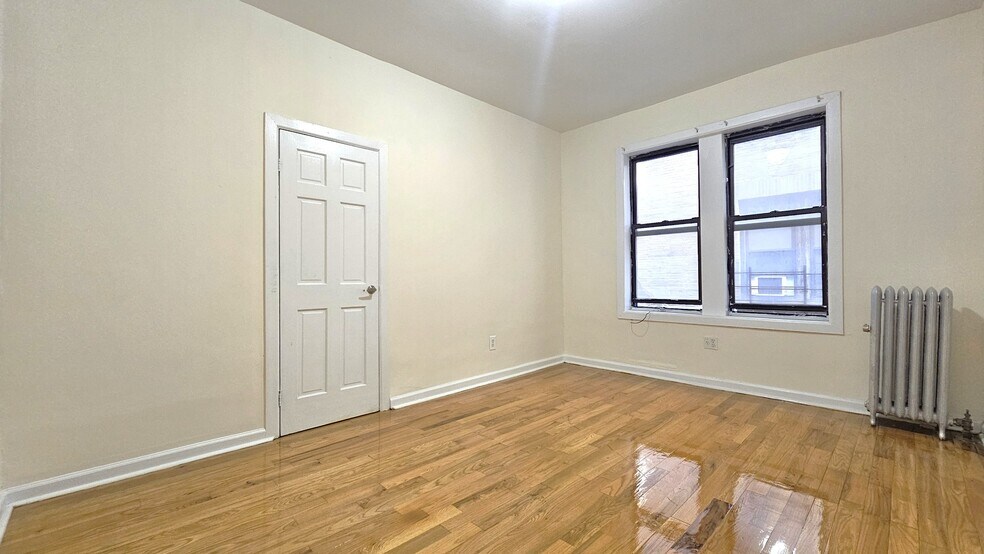 Building Photo - 270 Fort Washington Ave