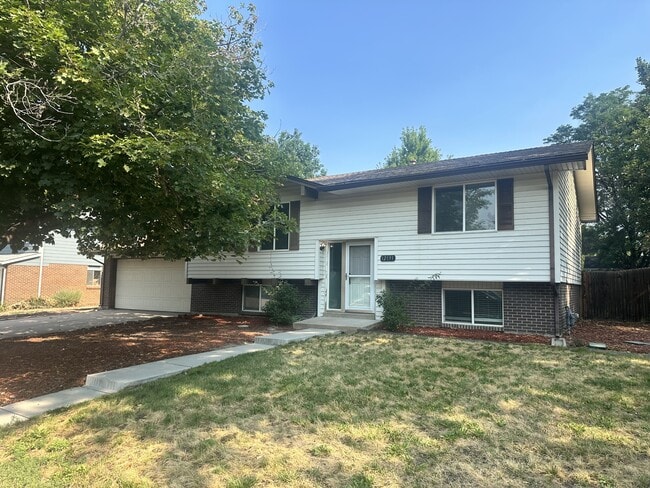 Primary Photo - 12191 E Florida Dr