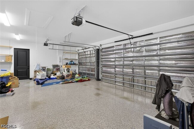 Building Photo - 1102 Mohawk Pkwy