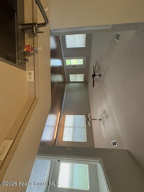 Building Photo - 1483 Hemingway Blvd
