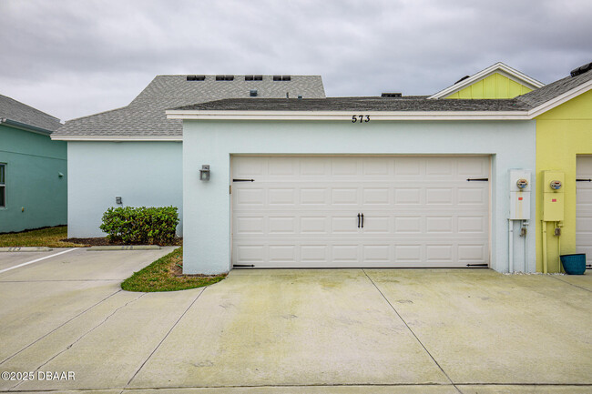 Building Photo - 573 High Tide Ln