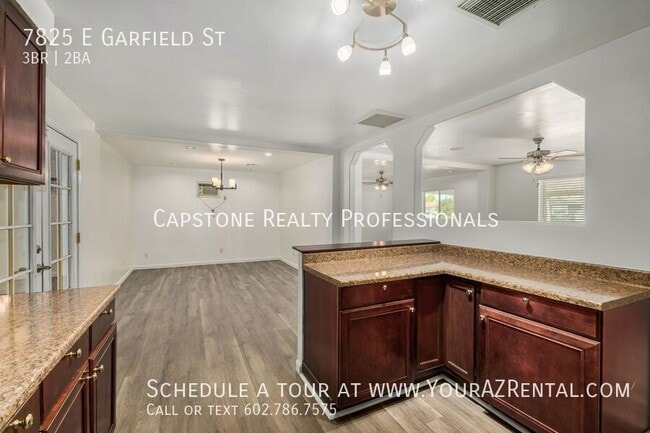 Building Photo - 7825 E Garfield St