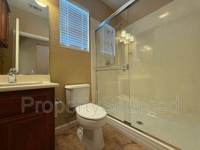 Building Photo - 429 Americana Way