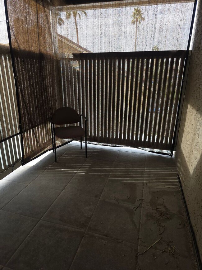 Building Photo - Beautiful 4 bed/ 3 bath POOL Home For Rent