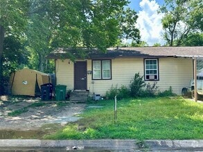 Building Photo - 8225 Garland St
