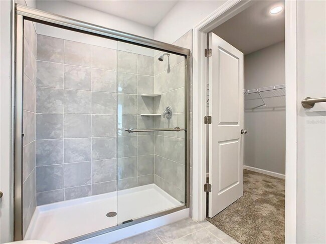 Building Photo - 1033 Holden Wy