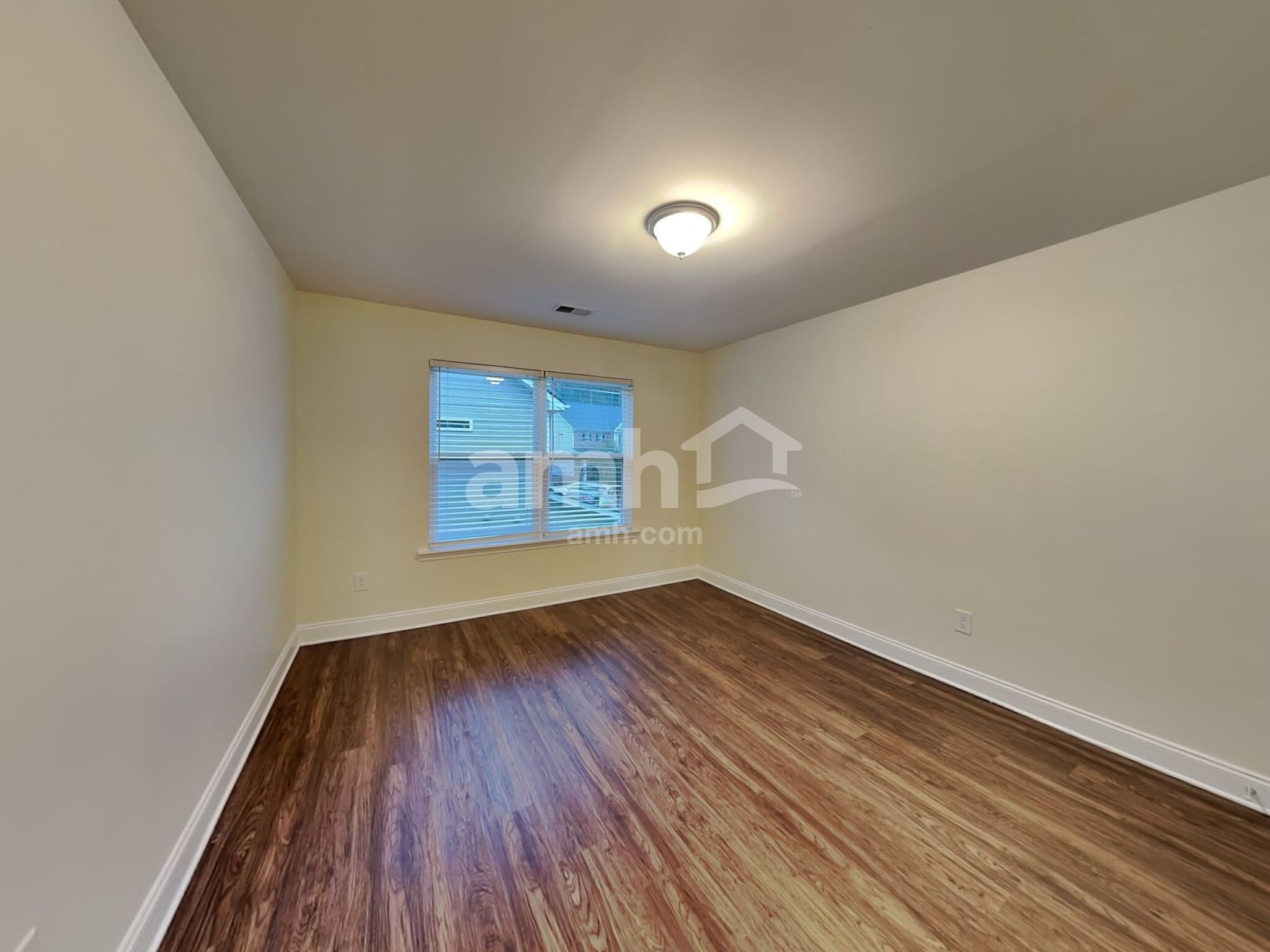 Building Photo - 363 Macroom Ct