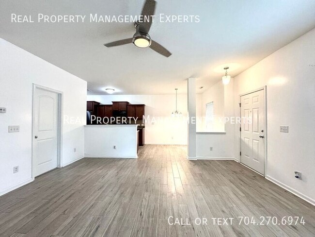 Building Photo - 9851 Hanberry Blvd