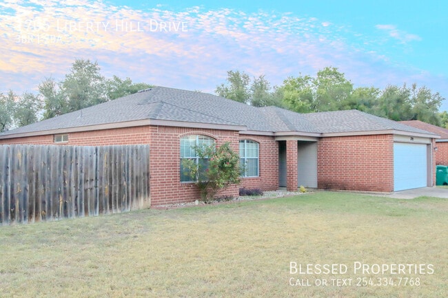 Building Photo - 1705 Liberty Hill Dr