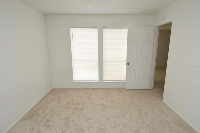 Building Photo - 5006 Moro Manor Dr