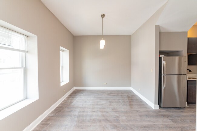 Building Photo - 2941 W 25th Pl