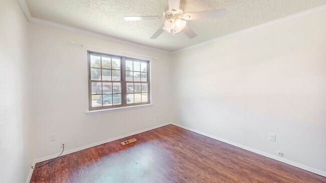 Building Photo - Beautiful Home Coming Soon in the Heart of Broken Arrow!