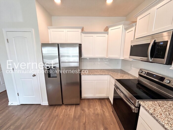 Building Photo - 212 Ansley Wy