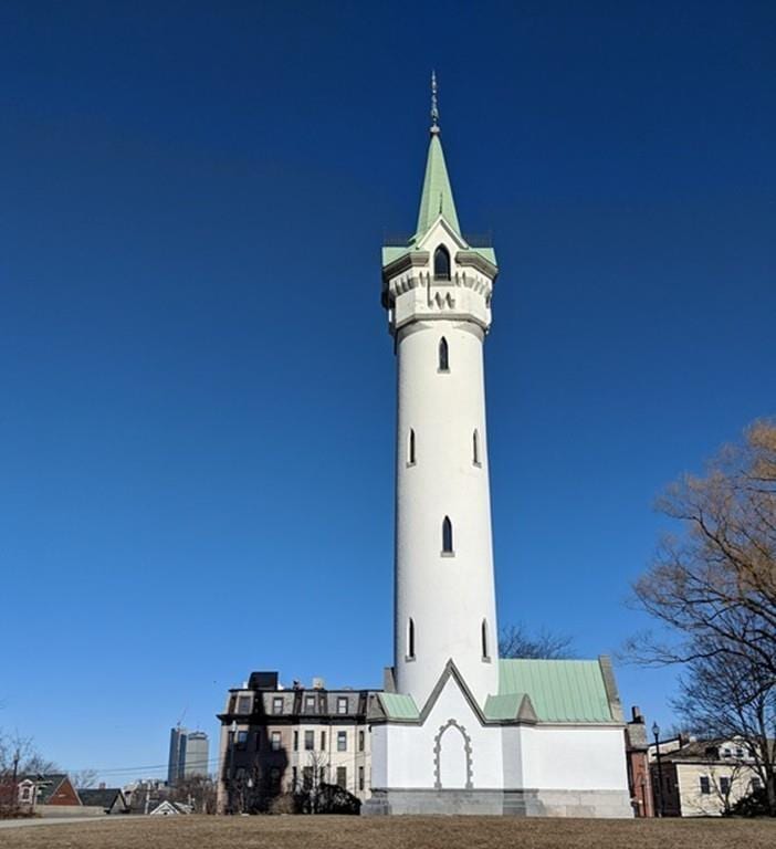 Building Photo - 135 Cedar St