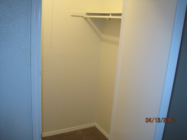 Building Photo - 5515 Lochmoor
