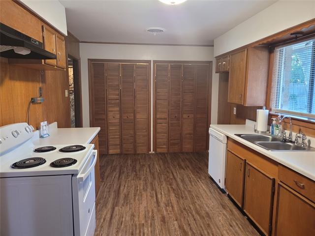 Building Photo - 2953 Primrose Ln