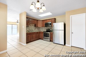 Building Photo - 12843 Maple Park Dr