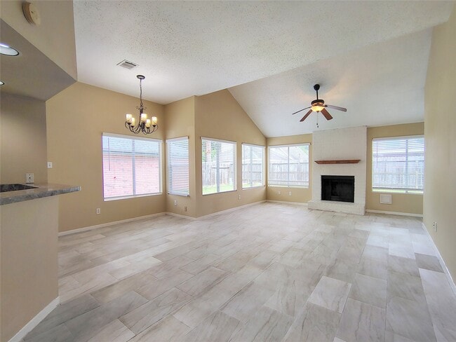 Building Photo - 4407 Waterfall Way