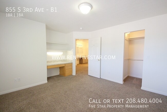 Building Photo - 855 S 3rd Ave