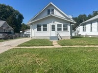 Building Photo - 1714 3rd Ave