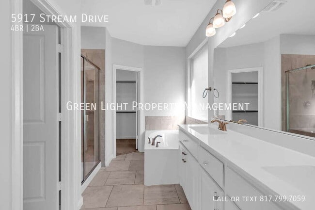 Building Photo - 5917 Stream Dr