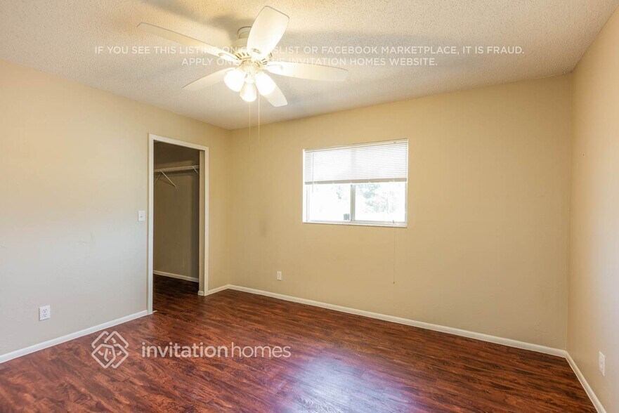 Building Photo - 17502 Brentwood Ct