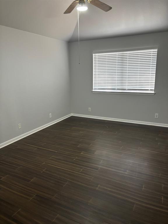 Building Photo - 1605 St Leger St